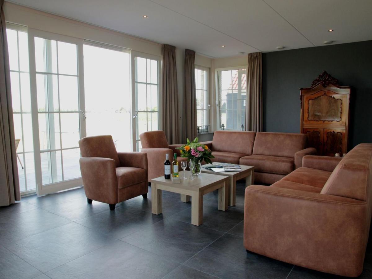 Beautiful And Spacious Villa With A Panoramic View Near The Beach Of Cadzand Zewnętrze zdjęcie
