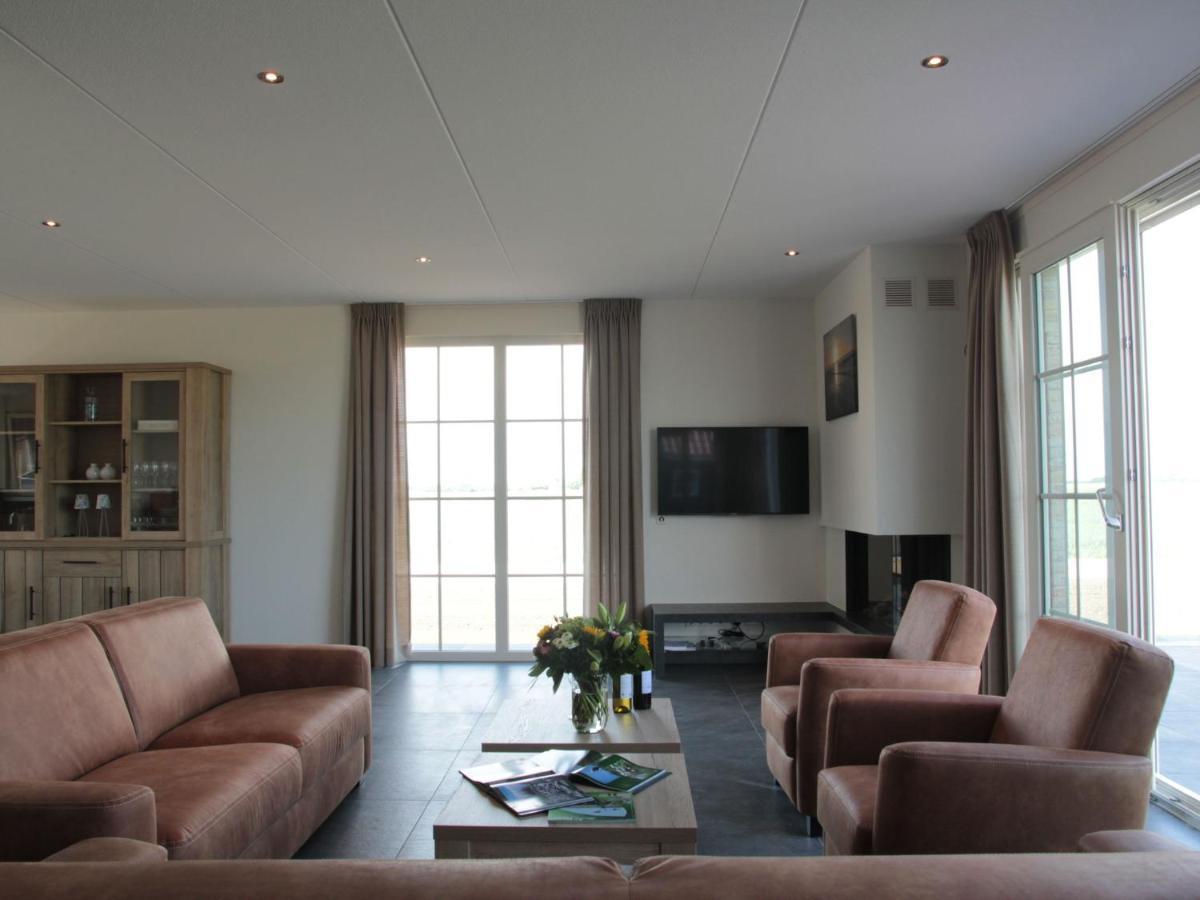 Beautiful And Spacious Villa With A Panoramic View Near The Beach Of Cadzand Zewnętrze zdjęcie