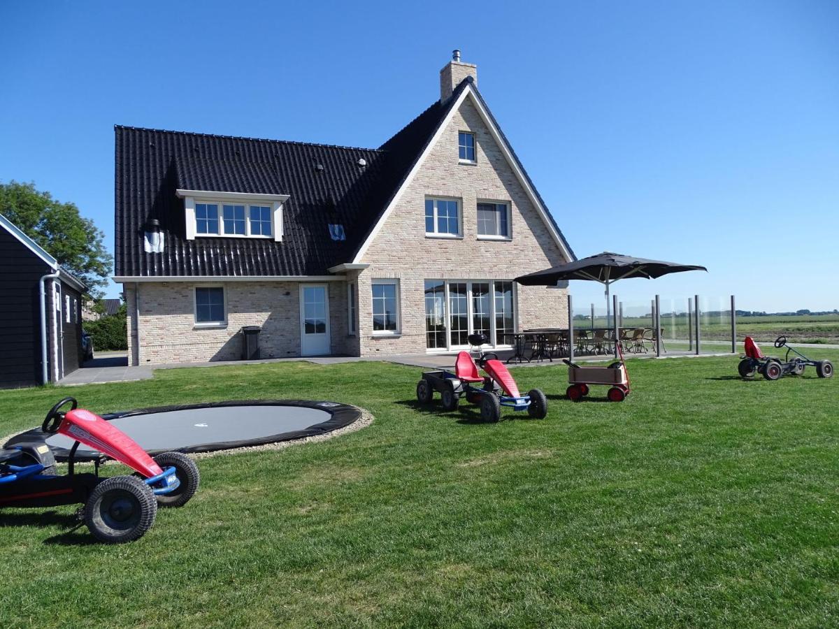 Beautiful And Spacious Villa With A Panoramic View Near The Beach Of Cadzand Zewnętrze zdjęcie