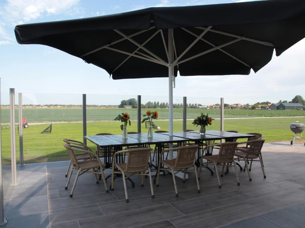 Beautiful And Spacious Villa With A Panoramic View Near The Beach Of Cadzand Zewnętrze zdjęcie